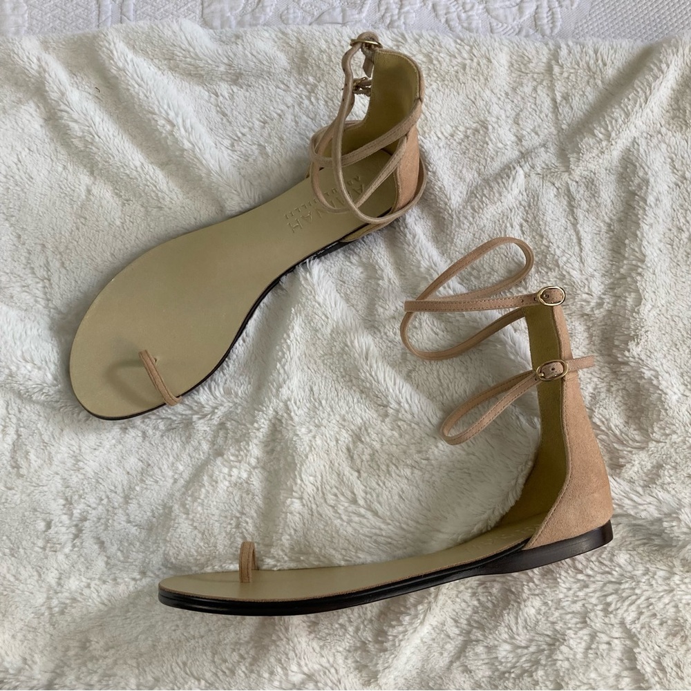 Aminah Abdul Jillil Toe Ring Sandals flats ankle wrap size 9M quiet luxury